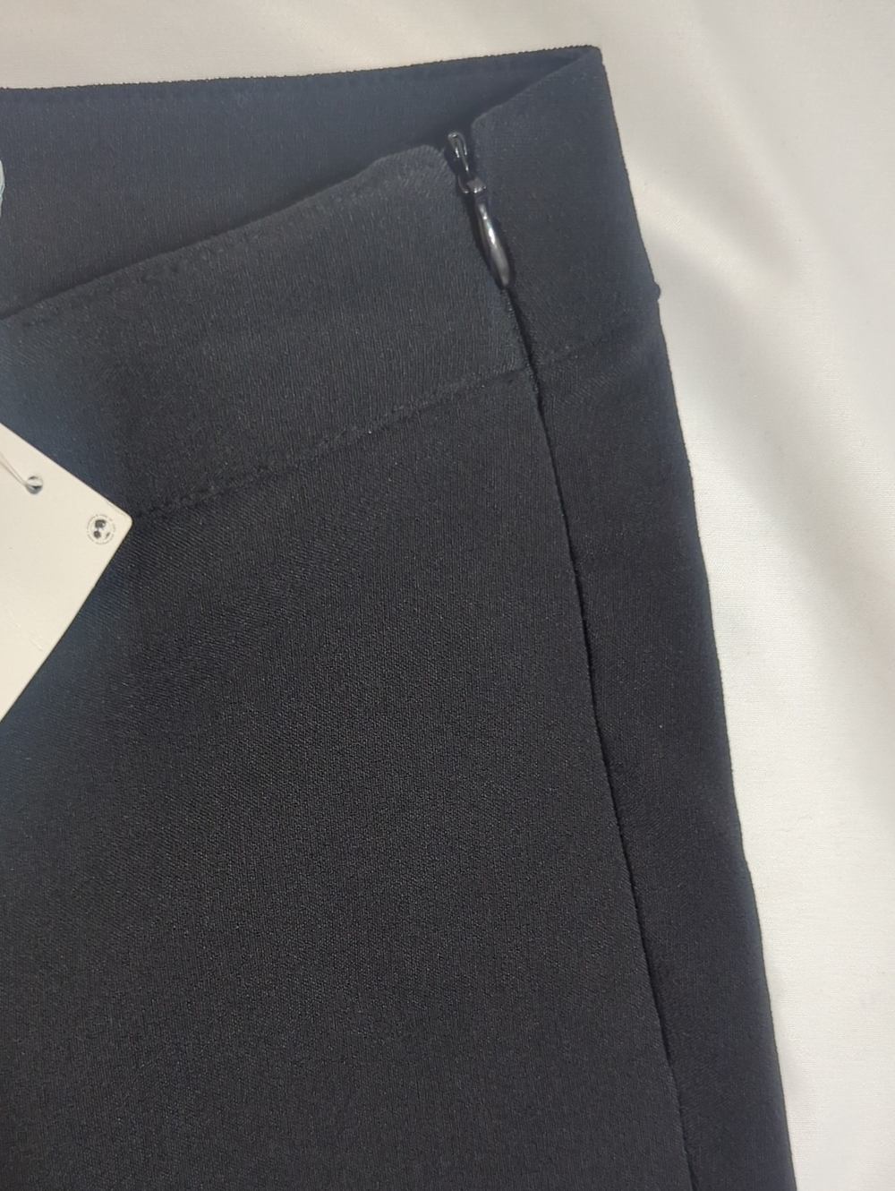 NWT Urban Outfitters Nyx Zip-Hem Pant, Color Black Size S/P - Picture 5 of 15